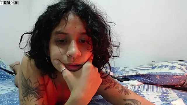 XXX chat uživo modela AlinaWoolf_