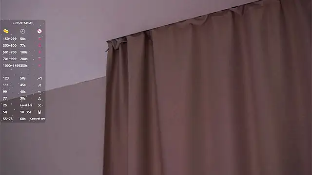 EffieHenri – Live XXX-chat