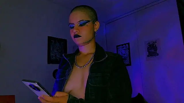 Онлайн чат XXX alex_one888