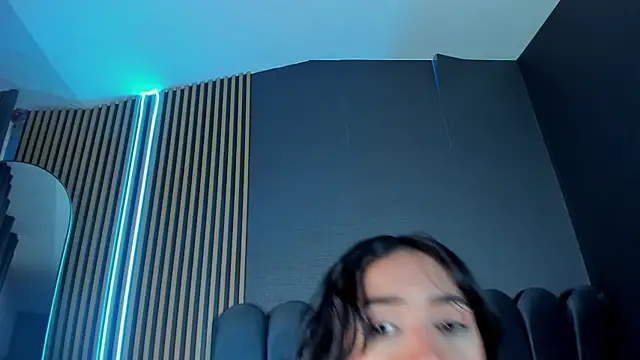 Chat XXX ao vivo de Gina_77