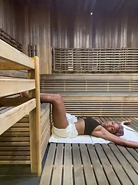 دردشة tia___fox الجنسية المباشرة