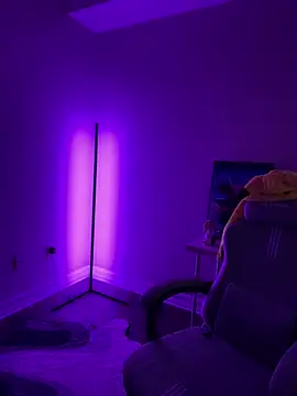 XXX chat uživo modela elliepixie