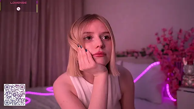 XXX chat uživo modela Dragonwind