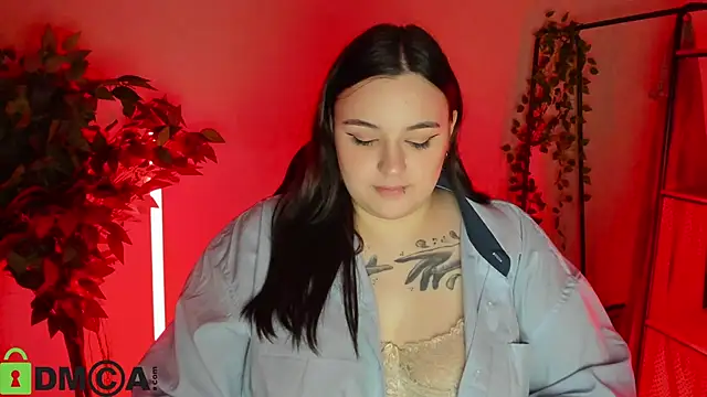 Mia_R0ss' Live XXX Chat