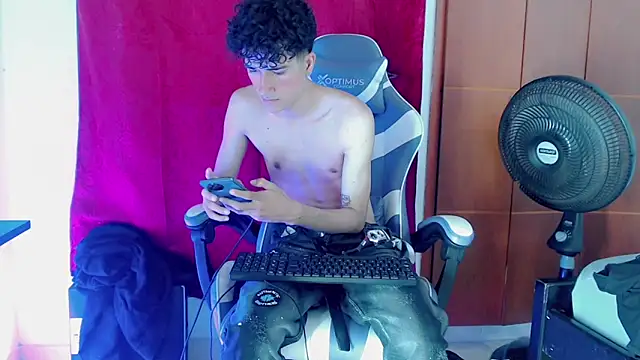 Chat +18 de Johnny_cagee_ ao vivo