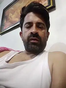 XxX_KING30 élő XXX-chatje