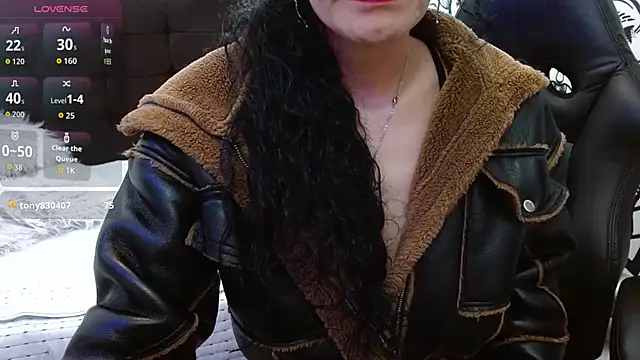 XXX chat uživo modela AlexandraJones_