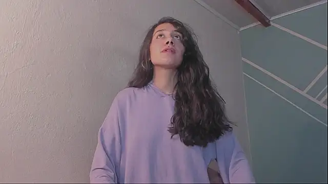 Lucy-Bluesea: απευθείας συνομιλία ΧΧΧ