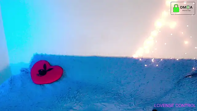 Curvy_Molly: απευθείας συνομιλία ΧΧΧ