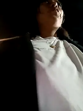 LunaHot_777 live XXX chat