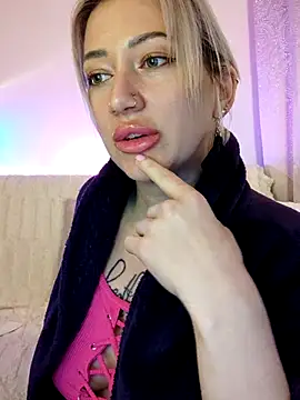 Gina-Lumara webcam show