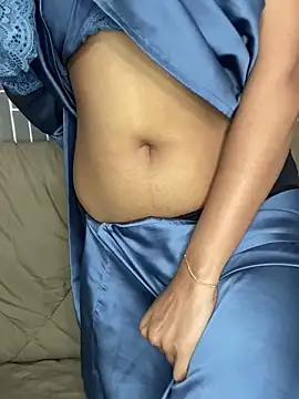 __butterfly___ webkamerás műsora