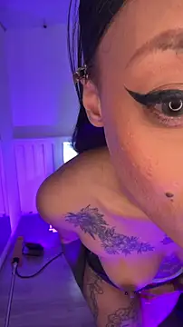 Chat XXX ao vivo de maya1_