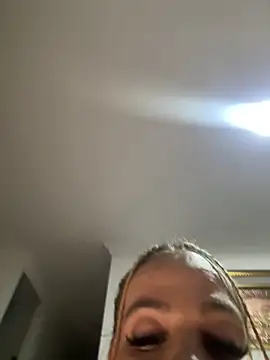 lanahot-77のライブXXXチャット