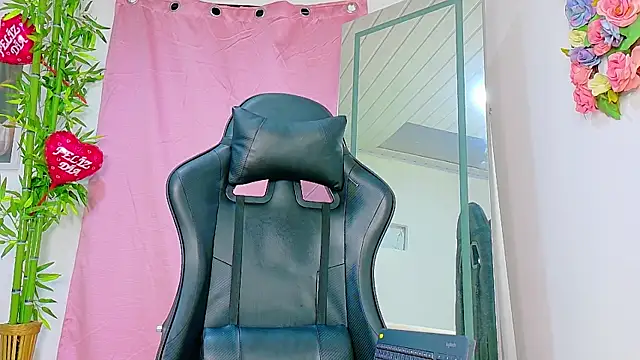 scarlet-jonesx Live XXX Chat