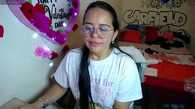 Czat XXX na żywo – Miss__kendra_