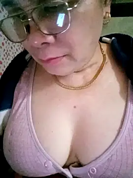 Czat XXX na żywo – small-house123