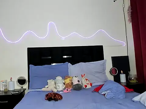 YourDreamReal's Live XXX Chat