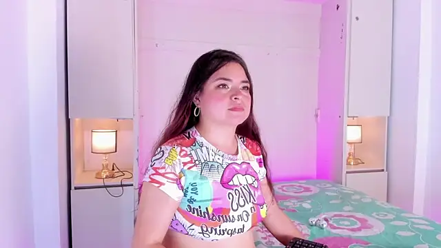 KellyKallahanのライブXXXチャット