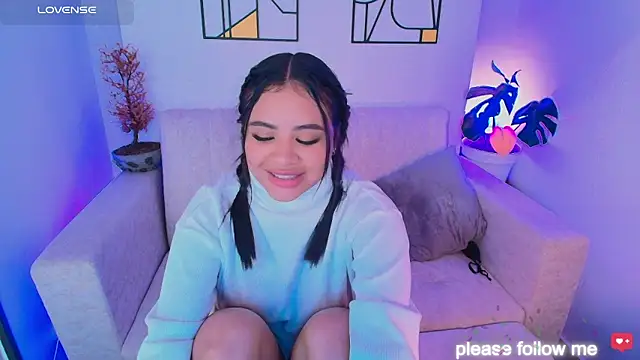 Онлайн чат XXX nicemiiaa7_