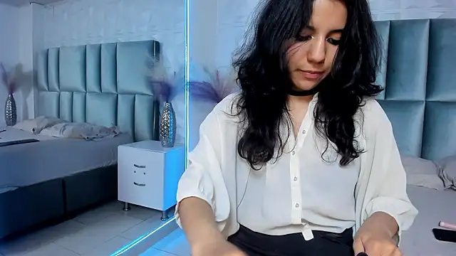 HollyPeachn Live XXX chat