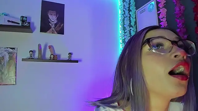 Destiny__14 – Naživo XXX chat