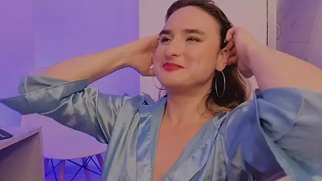 CandyQueenGold Live XXX-chat