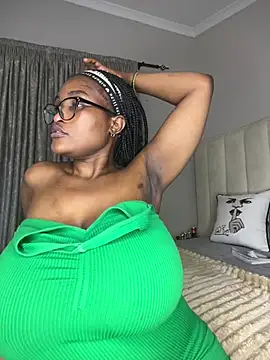 Bustygoddess32 Chat XXX live