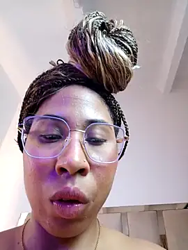 KarlieMoore Live XXX-chat