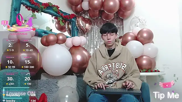 LiamBrown09のライブXXXチャット