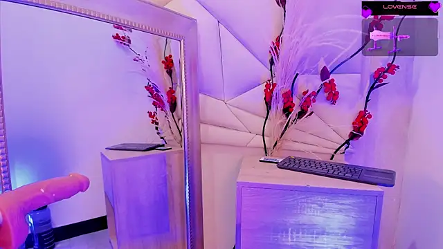 ValeriaJulio_のライブXXXチャット