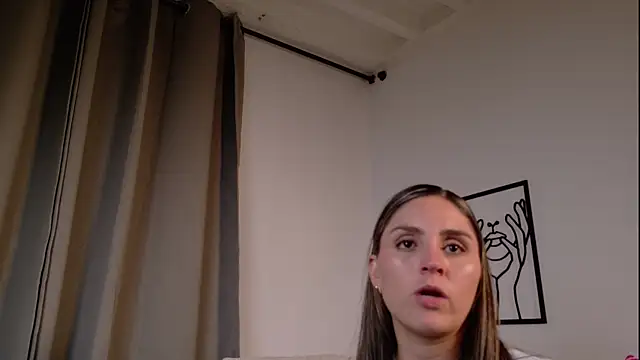 VictoriaNova_ Chat XXX in diretta