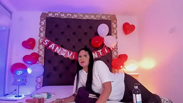 Chat XXX en directo de AlinaMilf