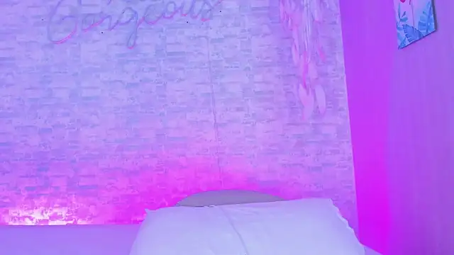 Chat XXX en directo de Olivia_Lane