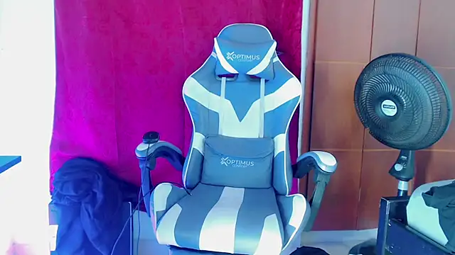 Johnny_cagee_ Webcam Show