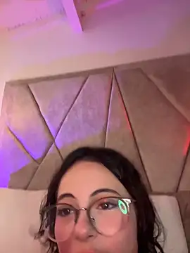 แชท XXX สดของ TeaseDollXXX