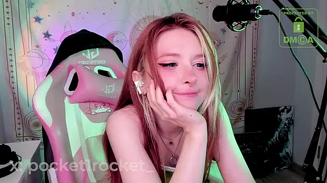 Czat XXX na żywo – _PocketRocket_