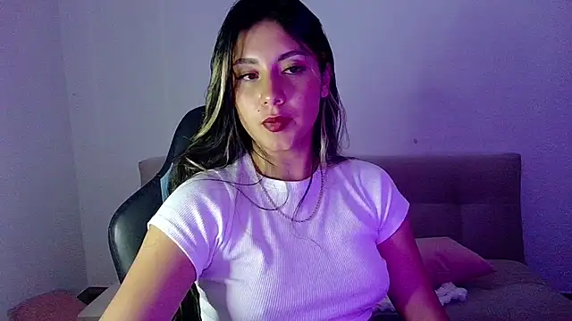 Chat XXX en directo de Lia_14_