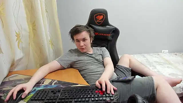 iliaskrislove's Live XXX Chat