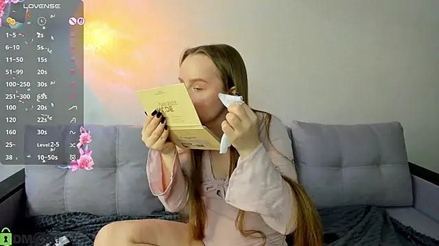 Rina_Panic – Naživo XXX chat