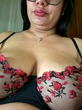 Monse--145 – Naživo XXX chat