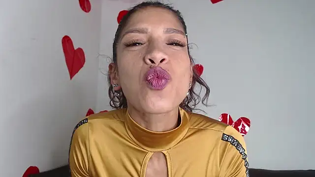 astrid_miller_1 Live XXX-chat