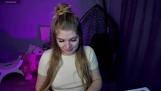 lily_williamss élő XXX-chatje