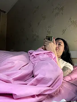 Naughtbaby_2025 – Naživo XXX chat