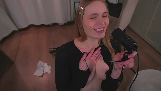 lisa_schiele 现场XXX聊天