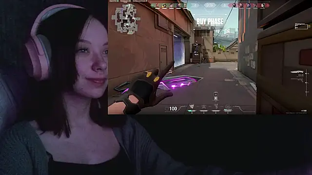 Živý XXX chat DollWithTeeth