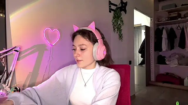 SlunkRear Adlı Modelin Canlı XXX Sohbeti