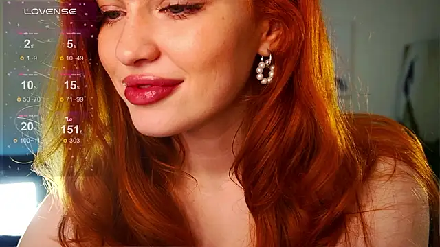 Born_to_Loveee Webcam Show