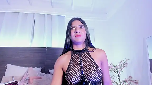 Brianna_Maya Adlı Modelin Canlı XXX Sohbeti