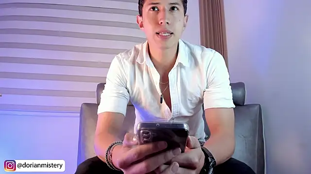 Chat XXX ao vivo de Dorianmistery2322_